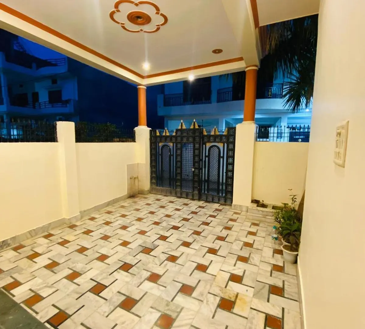 Rudra_Homestay Varanasi 0*,  India